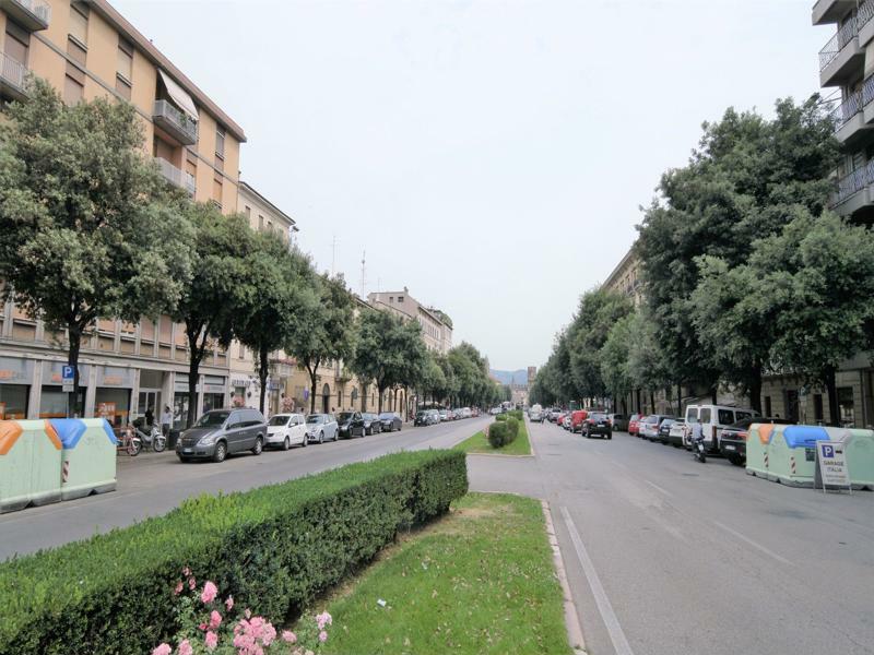 For Rent Il Corso Apartment *